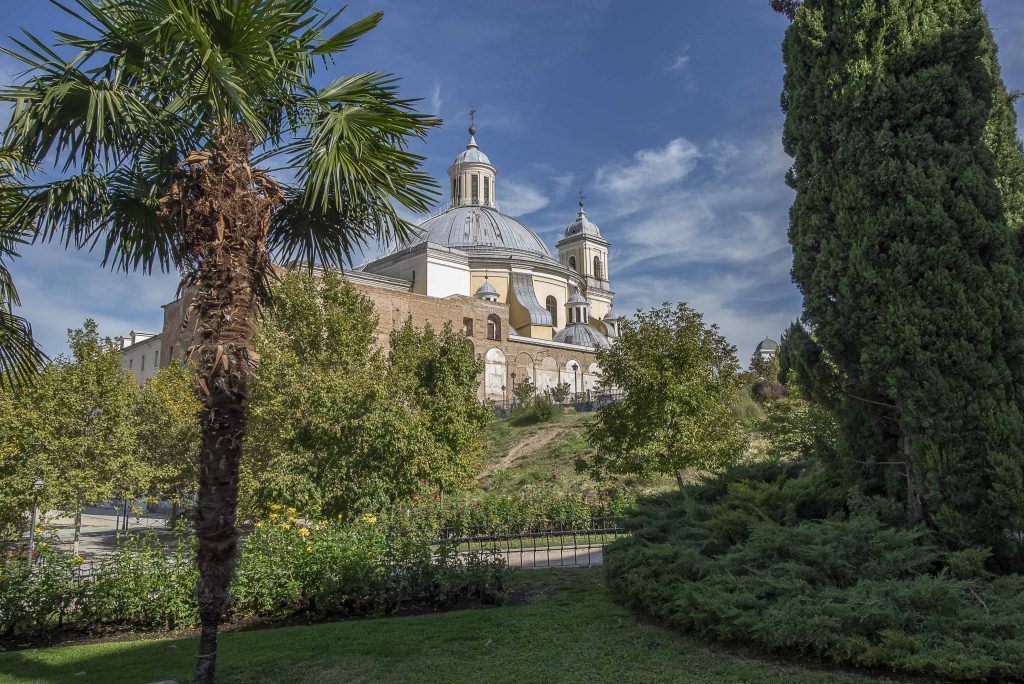 PARQUE DE LA CORNISA