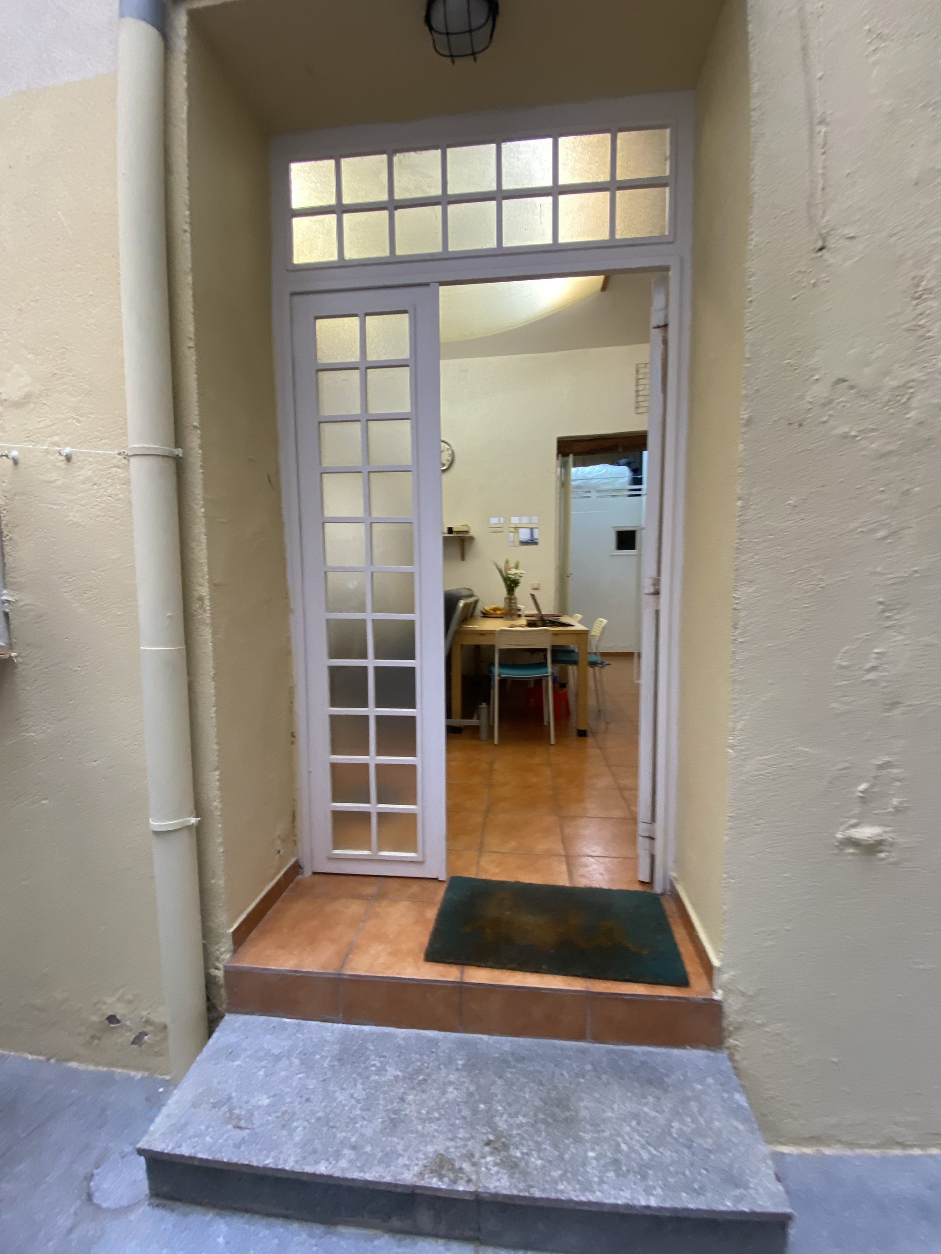 Local en venta en Calle de Rodas