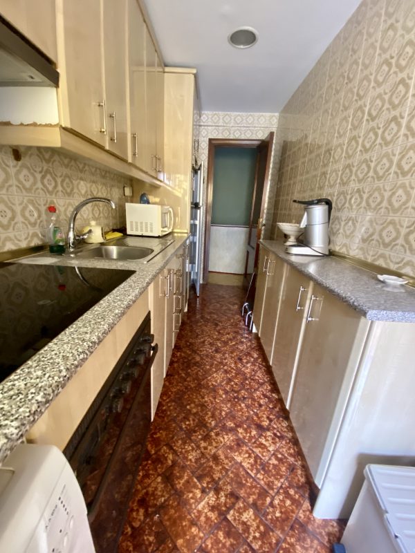 Piso en venta en calle Fortuna cocina